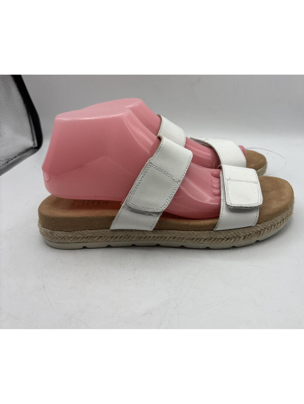 Cliffs By White Mountain Tahlie Womens Sandals Size 9 M White